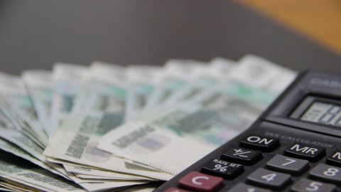 При задолженности по зарплате можно будет не ходить на работу
