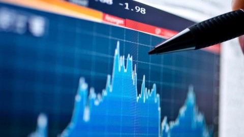 За первые 15 дней 2016 года цена акций Сбербанка и ВТБ резко снизилась