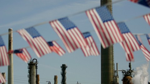 Нефтегазовая промышленность США оказалась на грани краха