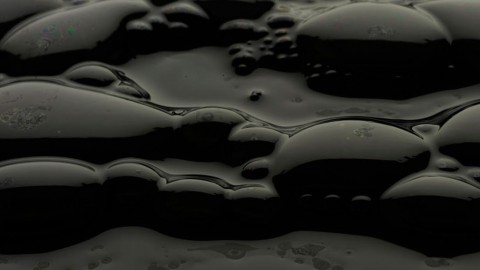 Стоимость барреля нефти упала ниже 36 долларов